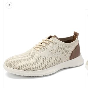 NW/OT Vilocy Breathable Oxford Knit Lace-Up Sneakers in Light Beige
